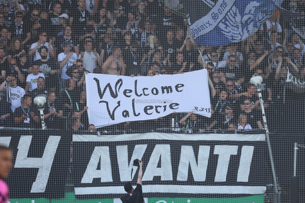 Sturm Graz - LASK
Oesterreichische Fussball Bundesliga, 32. Runde, SK Sturm Graz - LASK, Stadion Liebenau Graz, 03.06.2023. 

Foto zeigt Fans von Sturm mit einem Spruchband
Schlüsselwörter: blackjacks baby