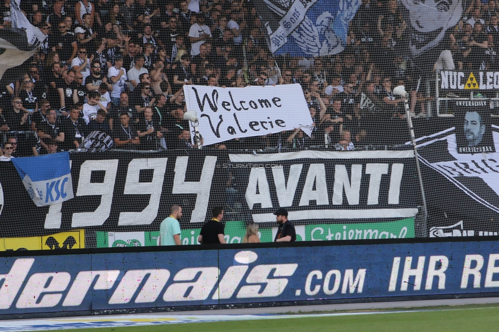 Sturm Graz - LASK
Oesterreichische Fussball Bundesliga, 32. Runde, SK Sturm Graz - LASK, Stadion Liebenau Graz, 03.06.2023. 

Foto zeigt Fans von Sturm mit einem Spruchband
Schlüsselwörter: blackjacks baby