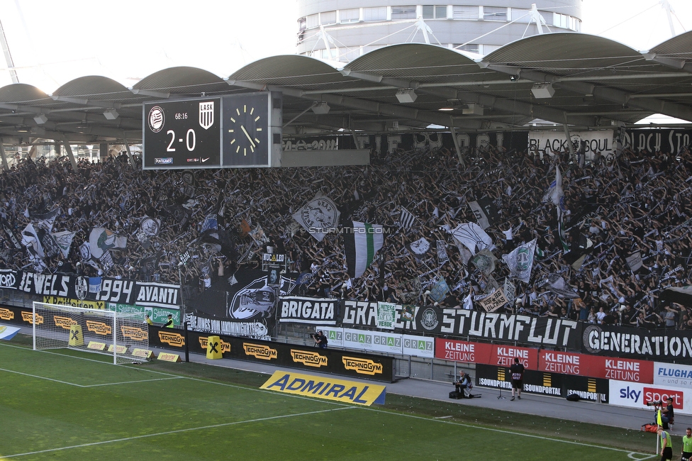 Sturm Graz - LASK
Oesterreichische Fussball Bundesliga, 32. Runde, SK Sturm Graz - LASK, Stadion Liebenau Graz, 03.06.2023. 

Foto zeigt Fans von Sturm
Schlüsselwörter: schals