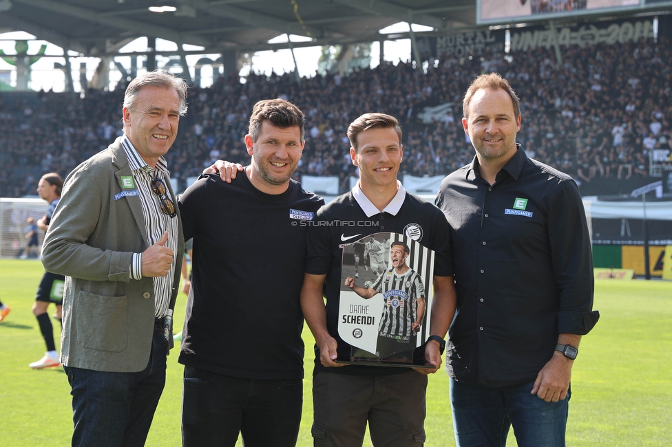 Sturm Graz - LASK
Oesterreichische Fussball Bundesliga, 32. Runde, SK Sturm Graz - LASK, Stadion Liebenau Graz, 03.06.2023. 

Foto zeigt Christian Jauk (Praesident Sturm), Andreas Schicker (sportl. Geschaeftsfuehrer Sturm), Sandro Schendl (Sturm) und Thomas Tebbich (wirtsch. Geschaeftsfuehrer Sturm)
