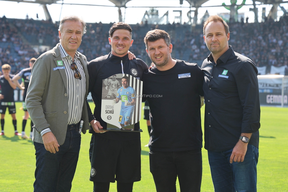 Sturm Graz - LASK
Oesterreichische Fussball Bundesliga, 32. Runde, SK Sturm Graz - LASK, Stadion Liebenau Graz, 03.06.2023. 

Foto zeigt Christian Jauk (Praesident Sturm), Andreas Schicker (sportl. Geschaeftsfuehrer Sturm), Tobias Schuetzenauer (Sturm) und Thomas Tebbich (wirtsch. Geschaeftsfuehrer Sturm)
