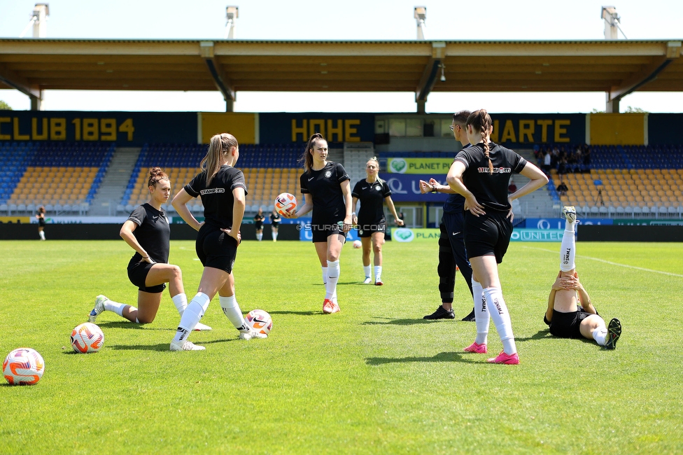 First Vienna - Sturm Damen
OEFB Frauen Bundesliga, 18. Runde, First Vienna FC 1894 - SK Sturm Graz Damen, Naturarena Hohe Warte Wien, 03.06.2023. 

Foto zeigt Merle Kirschstein (Sturm Damen), Anna Maria Wirnsberger (Sturm Damen), Lilli Purtscheller (Sturm Damen) und Laura Krumboeck (Sturm Damen)
