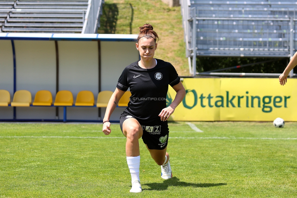 First Vienna - Sturm Damen
OEFB Frauen Bundesliga, 18. Runde, First Vienna FC 1894 - SK Sturm Graz Damen, Naturarena Hohe Warte Wien, 03.06.2023. 

Foto zeigt Laura Krumboeck (Sturm Damen)
