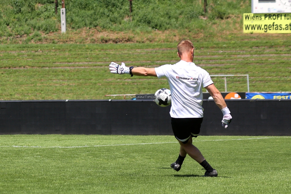 First Vienna - Sturm Damen
OEFB Frauen Bundesliga, 18. Runde, First Vienna FC 1894 - SK Sturm Graz Damen, Naturarena Hohe Warte Wien, 03.06.2023. 

Foto zeigt Daniel Gutschi (Torwart Trainer Sturm Damen)
