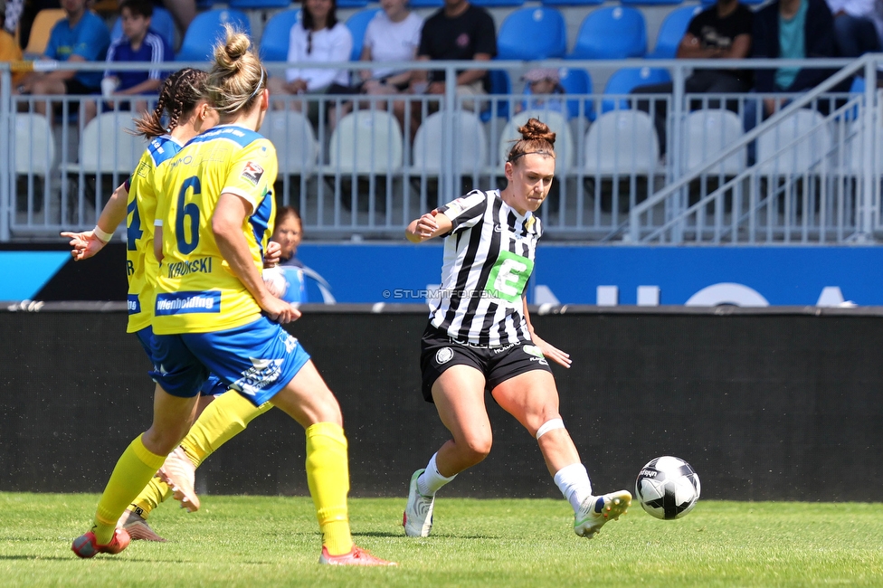 First Vienna - Sturm Damen
OEFB Frauen Bundesliga, 18. Runde, First Vienna FC 1894 - SK Sturm Graz Damen, Naturarena Hohe Warte Wien, 03.06.2023. 

Foto zeigt Laura Krumboeck (Sturm Damen)
