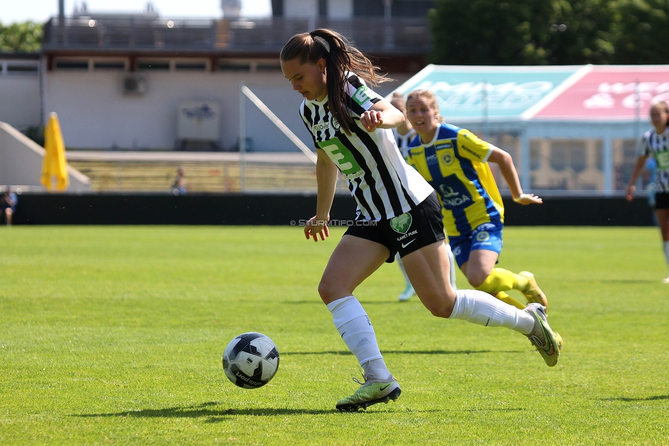 First Vienna - Sturm Damen
OEFB Frauen Bundesliga, 18. Runde, First Vienna FC 1894 - SK Sturm Graz Damen, Naturarena Hohe Warte Wien, 03.06.2023. 

Foto zeigt Lilli Purtscheller (Sturm Damen)
