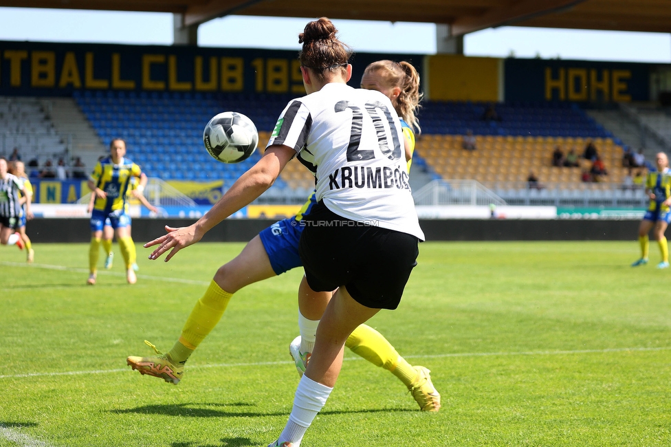 First Vienna - Sturm Damen
OEFB Frauen Bundesliga, 18. Runde, First Vienna FC 1894 - SK Sturm Graz Damen, Naturarena Hohe Warte Wien, 03.06.2023. 

Foto zeigt Laura Krumboeck (Sturm Damen)
