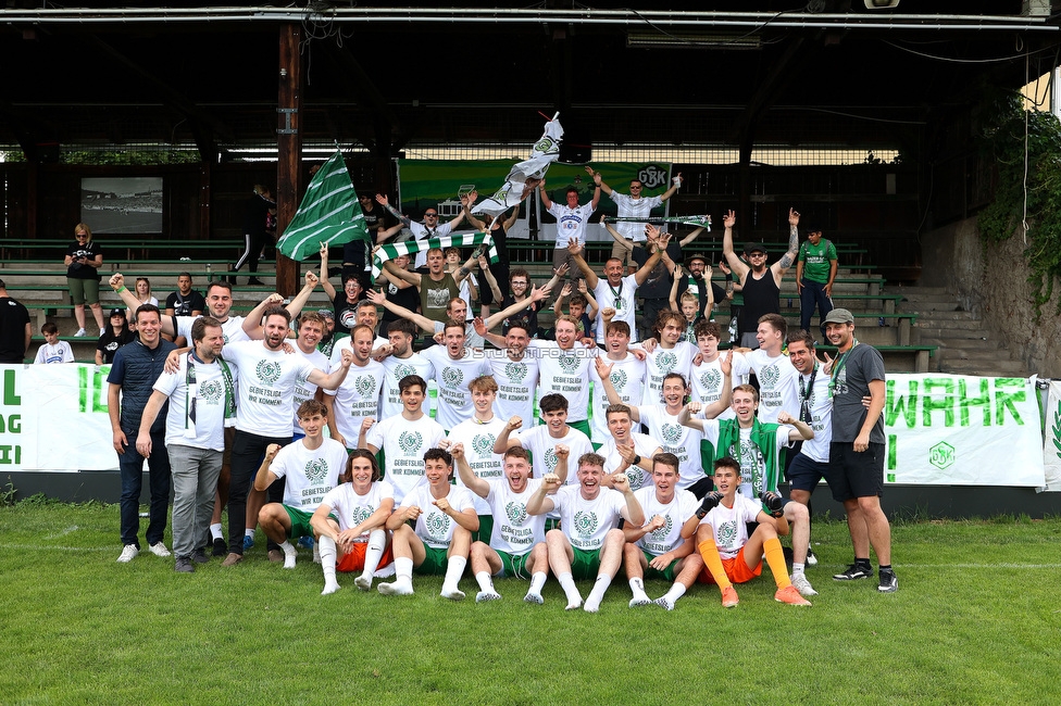 Eroeffnung Gruabn Holztribuene
Eroeffnung Gruabn Holztribuene, Gruabn Graz, 24.06.2023.

Foto zeigt das Team und die Fans vom GSC
