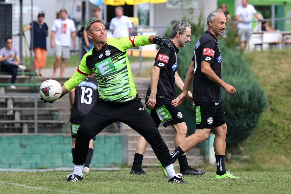 Eroeffnung Gruabn Holztribuene
Eroeffnung Gruabn Holztribuene, Gruabn Graz, 25.06.2023.

Foto zeigt das Legendenspiel zwischen Sturm und St. Pauli
