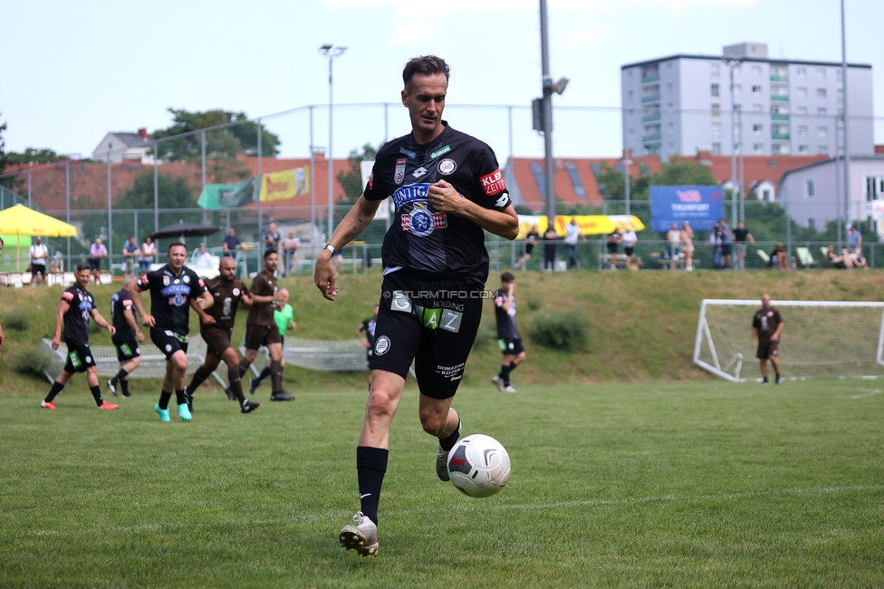 Eroeffnung Gruabn Holztribuene
Eroeffnung Gruabn Holztribuene, Gruabn Graz, 25.06.2023.

Foto zeigt das Legendenspiel zwischen Sturm und St. Pauli
