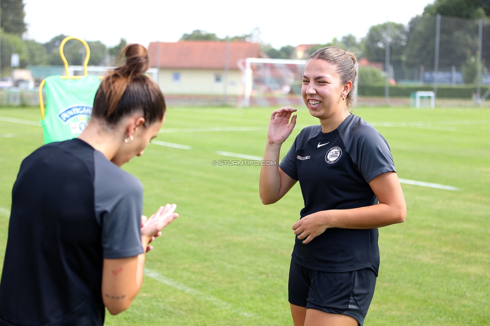 Trainingsauftakt Sturm Graz Damen
OEFB Frauen Bundesliga, Trainingsauftakt SK Sturm Graz Damen, Postplatz Puntigam, 17.07.2023. 

Foto zeigt Krajinovic Ruzica (Sturm Damen)
