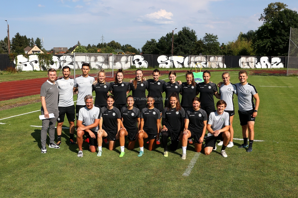 Trainingsauftakt Sturm Graz Damen
OEFB Frauen Bundesliga, Trainingsauftakt SK Sturm Graz Damen, Postplatz Puntigam, 17.07.2023. 

Foto zeigt die Mannschaft der Sturm Damen
