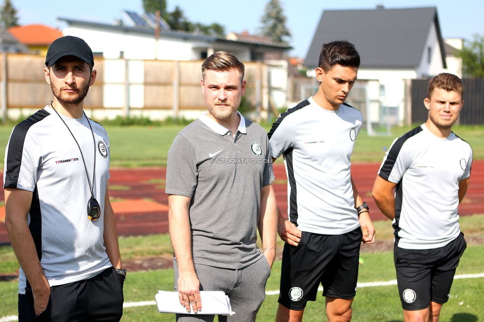 Trainingsauftakt Sturm Graz Damen
OEFB Frauen Bundesliga, Trainingsauftakt SK Sturm Graz Damen, Postplatz Puntigam, 17.07.2023. 

Foto zeigt Michael Erlitz (Sportlicher Leiter Sturm Damen)
