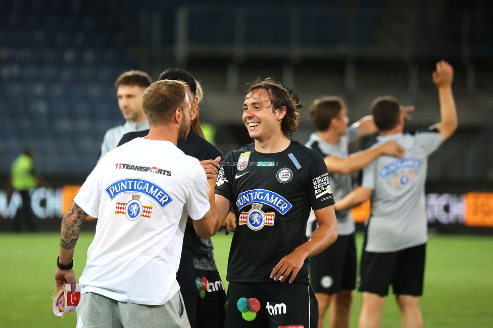 Sturm Graz - Galatasaray Istanbul
Testspiel, SK Sturm Graz - Galatasaray Istanbul, Stadion Liebenau, Graz 18.07.2023. 

Foto zeigt Martin Ehrenreich (Teammanagement Sturm) und Javi Serrano (Sturm)
