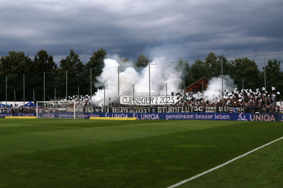 SAK - Sturm Graz
OEFB Cup, 1. Runde, SAK Klagenfurt - SK Sturm Graz, Sportpark Welzenegg, 22.07.2023. 

Foto zeigt Fans von Sturm mit einer Choreografie
Schlüsselwörter: pyrotechnik