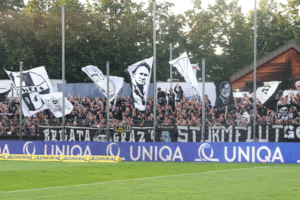 SAK - Sturm Graz
OEFB Cup, 1. Runde, SAK Klagenfurt - SK Sturm Graz, Sportpark Welzenegg, 22.07.2023. 

Foto zeigt Fans von Sturm
Schlüsselwörter: brigata sturmflut