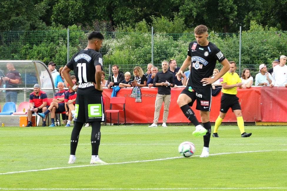 SAK - Sturm Graz
OEFB Cup, 1. Runde, SAK Klagenfurt - SK Sturm Graz, Sportpark Welzenegg, 22.07.2023. 

Foto zeigt Manprit Sarkaria (Sturm) und Szymon Wlodarczyk (Sturm)
