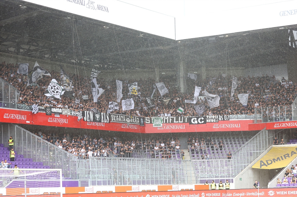 Austria Wien - Sturm Graz
Oesterreichische Fussball Bundesliga, 1. Runde, FK Austria Wien - SK Sturm Graz, Franz-Horr-Stadion Wien, 30.07.2023. 

Foto zeigt Fans von Sturm
