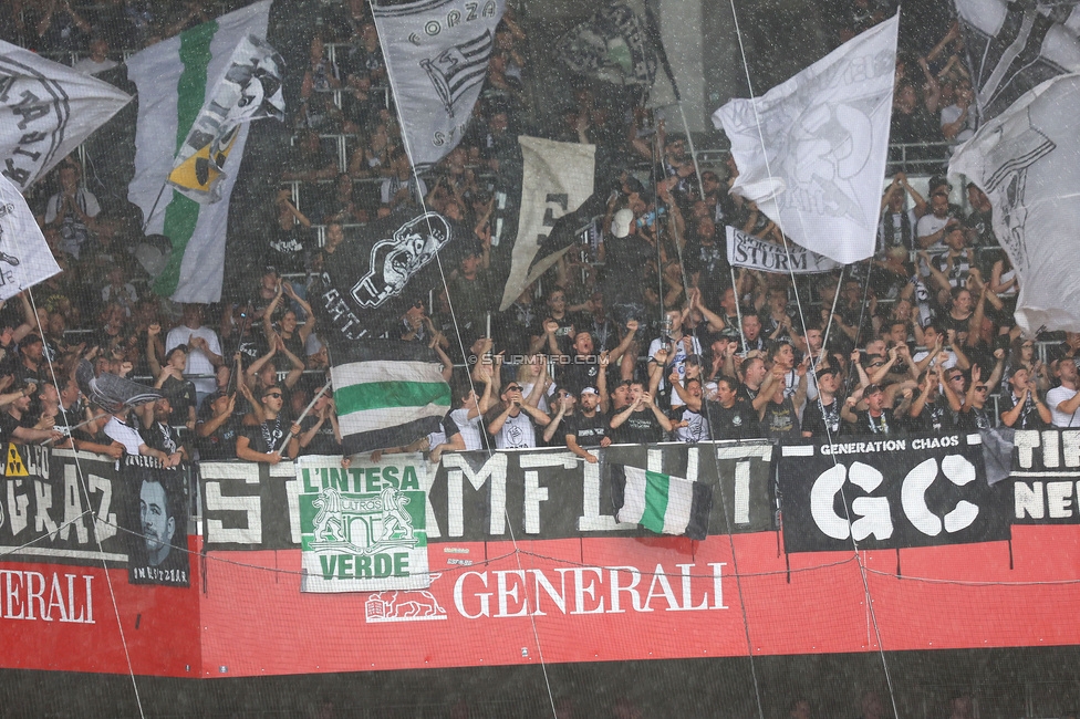 Austria Wien - Sturm Graz
Oesterreichische Fussball Bundesliga, 1. Runde, FK Austria Wien - SK Sturm Graz, Franz-Horr-Stadion Wien, 30.07.2023. 

Foto zeigt Fans von Sturm
