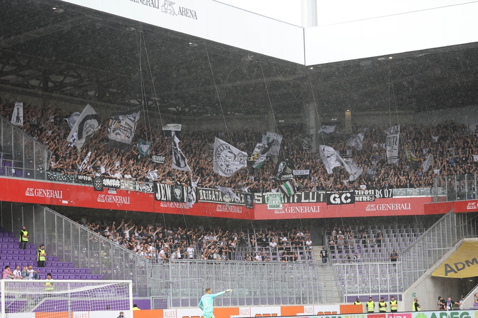 Austria Wien - Sturm Graz
Oesterreichische Fussball Bundesliga, 1. Runde, FK Austria Wien - SK Sturm Graz, Franz-Horr-Stadion Wien, 30.07.2023. 

Foto zeigt Fans von Sturm
