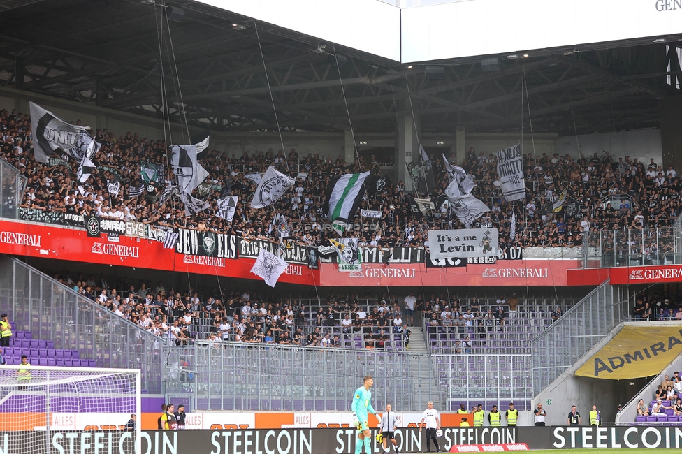 Austria Wien - Sturm Graz
Oesterreichische Fussball Bundesliga, 1. Runde, FK Austria Wien - SK Sturm Graz, Franz-Horr-Stadion Wien, 30.07.2023. 

Foto zeigt Fans von Sturm
