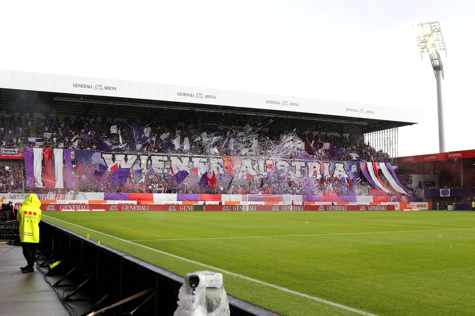 Austria Wien - Sturm Graz
Oesterreichische Fussball Bundesliga, 1. Runde, FK Austria Wien - SK Sturm Graz, Franz-Horr-Stadion Wien, 30.07.2023. 

Foto zeigt Fans von Austria Wien mit einer Choreografie
