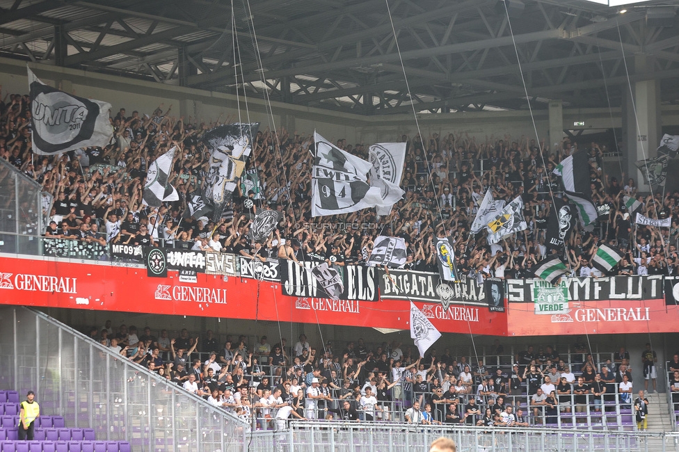 Austria Wien - Sturm Graz
Oesterreichische Fussball Bundesliga, 1. Runde, FK Austria Wien - SK Sturm Graz, Franz-Horr-Stadion Wien, 30.07.2023. 

Foto zeigt Fans von Sturm
