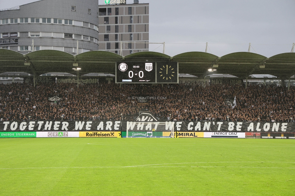 Sturm Graz - LASK
Oesterreichische Fussball Bundesliga, 2. Runde, SK Sturm Graz - LASK, Stadion Liebenau Graz, 05.05.2023. 

Foto zeigt Fans von Sturm mit einer Choreografie
