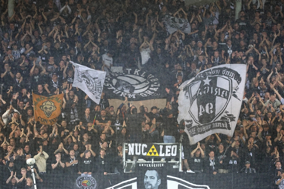 Sturm Graz - LASK
Oesterreichische Fussball Bundesliga, 2. Runde, SK Sturm Graz - LASK, Stadion Liebenau Graz, 05.05.2023. 

Foto zeigt Fans von Sturm
Schlüsselwörter: brigata vorsaenger