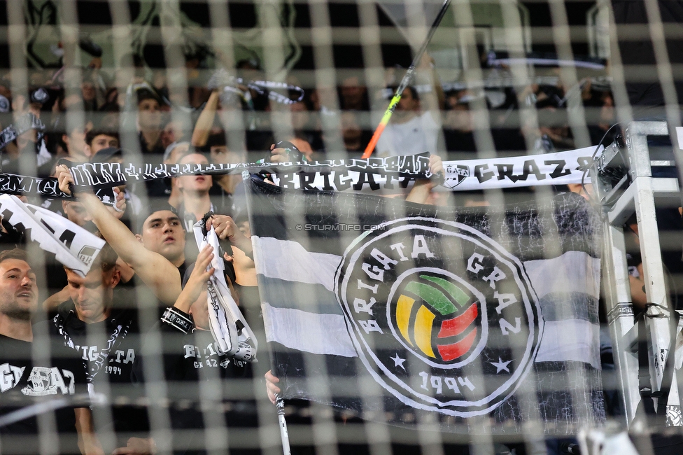 Sturm Graz - LASK
Oesterreichische Fussball Bundesliga, 2. Runde, SK Sturm Graz - LASK, Stadion Liebenau Graz, 05.08.2023. 

Foto zeigt Fans von Sturm
Schlüsselwörter: brigata schals