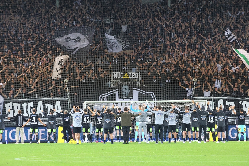 Sturm Graz - LASK
Oesterreichische Fussball Bundesliga, 2. Runde, SK Sturm Graz - LASK, Stadion Liebenau Graz, 05.05.2023. 

Foto zeigt die Mannschaft von Sturm und Fans von Sturm
