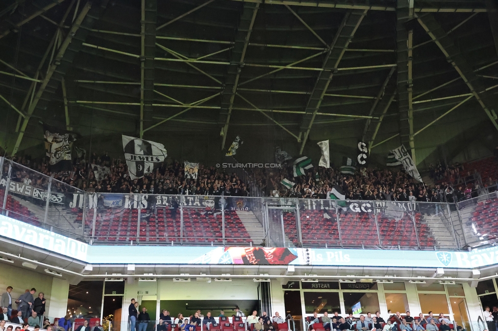 PSV Eindhoven - Sturm Graz
UEFA Champions League Qualifikation 3. Runde, PSV Eindhoven - SK Sturm Graz, Philips Stadion Eindhoven, 08.08.2023. 

Foto zeigt Fans von Sturm
