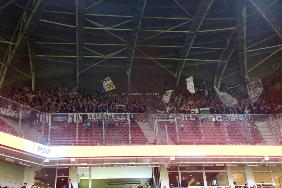 PSV Eindhoven - Sturm Graz
UEFA Champions League Qualifikation 3. Runde, PSV Eindhoven - SK Sturm Graz, Philips Stadion Eindhoven, 08.08.2023. 

Foto zeigt Fans von Sturm
