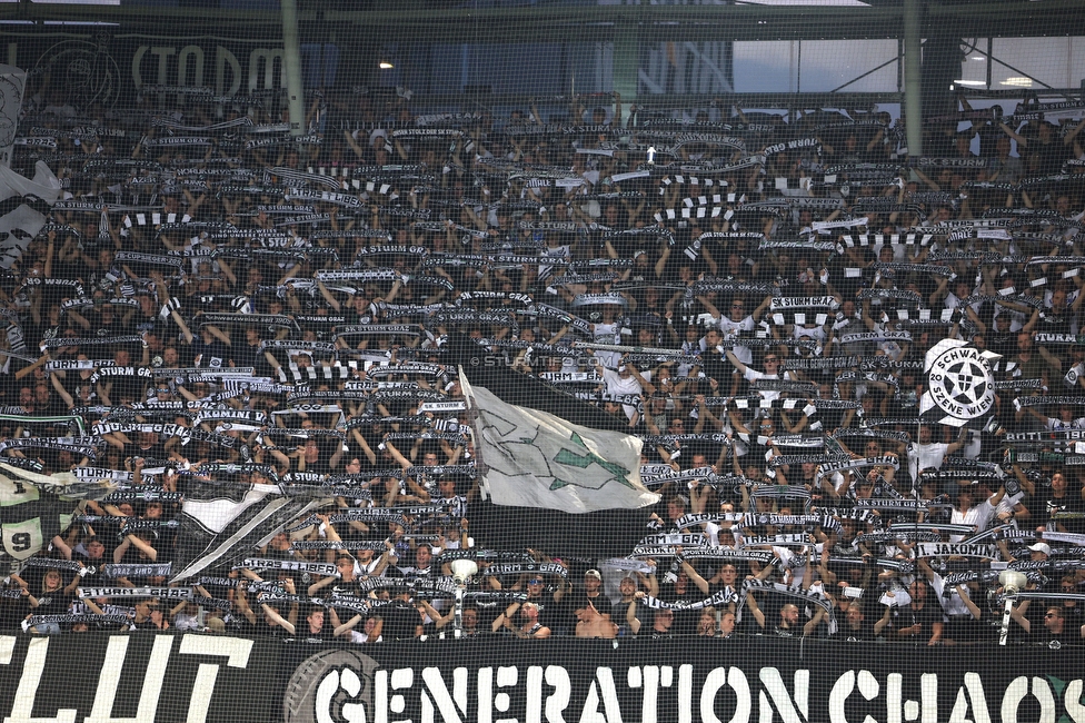 Sturm Graz - PSV Eindhoven
UEFA Champions League Qualifikation 3. Runde, SK Sturm Graz - PSV Eindhoven, Stadion Liebenau Graz, 15.08.2023. 

Foto zeigt Fans von Sturm
Schlüsselwörter: generationchaos schals