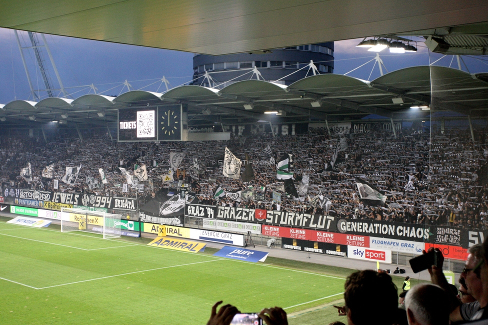 Sturm Graz - PSV Eindhoven
UEFA Champions League Qualifikation 3. Runde, SK Sturm Graz - PSV Eindhoven, Stadion Liebenau Graz, 15.08.2023. 

Foto zeigt Fans von Sturm
Schlüsselwörter: schals