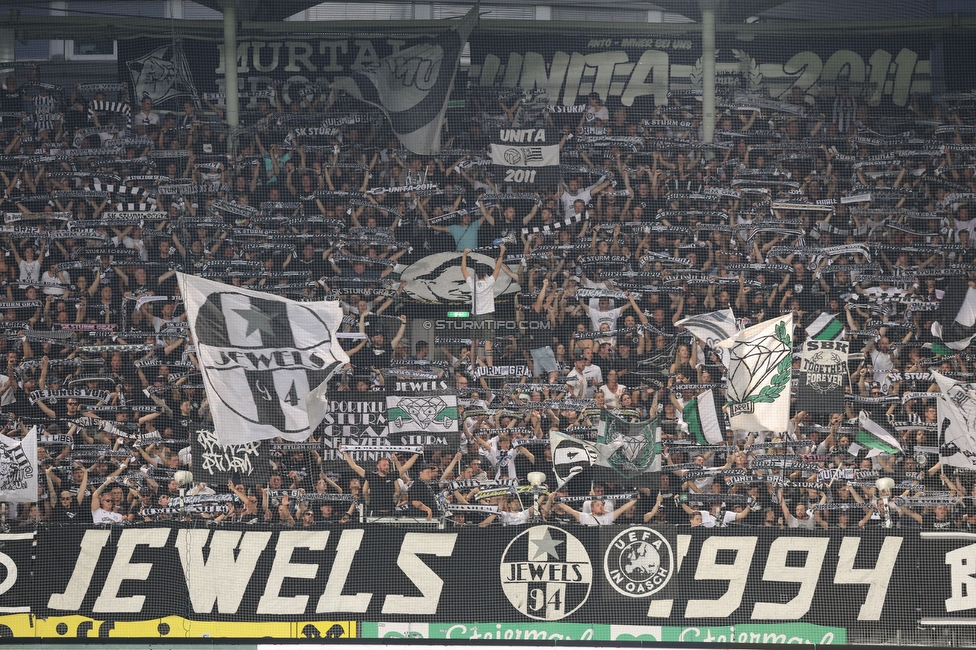 Sturm Graz - PSV Eindhoven
UEFA Champions League Qualifikation 3. Runde, SK Sturm Graz - PSV Eindhoven, Stadion Liebenau Graz, 15.08.2023. 

Foto zeigt Fans von Sturm
Schlüsselwörter: schals jewels