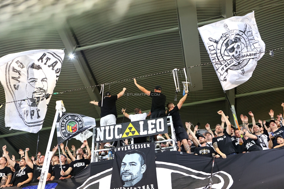 Sturm - PSV
UEFA Champions League Qualifikation 3. Runde, SK Sturm Graz - PSV Eindhoven, Stadion Liebenau Graz, 15.08.2023. 

Foto zeigt Fans von Sturm
