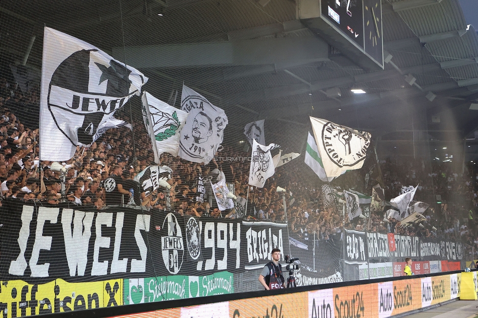 Sturm - PSV
UEFA Champions League Qualifikation 3. Runde, SK Sturm Graz - PSV Eindhoven, Stadion Liebenau Graz, 15.08.2023. 

Foto zeigt Fans von Sturm
