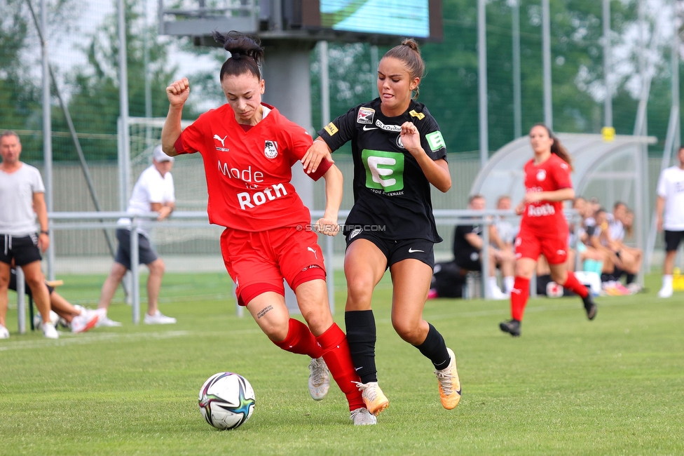 SVK Wildcats - Sturm Graz Damen
SPORTLAND Niederoesterreich Frauen Cup, SVK Wildcats - SK Sturm Graz, TRIOTRONIK Stadion Krottendorf, 19.08.2023. 

Foto zeigt Jasmin Reichmann (Sturm Damen)
