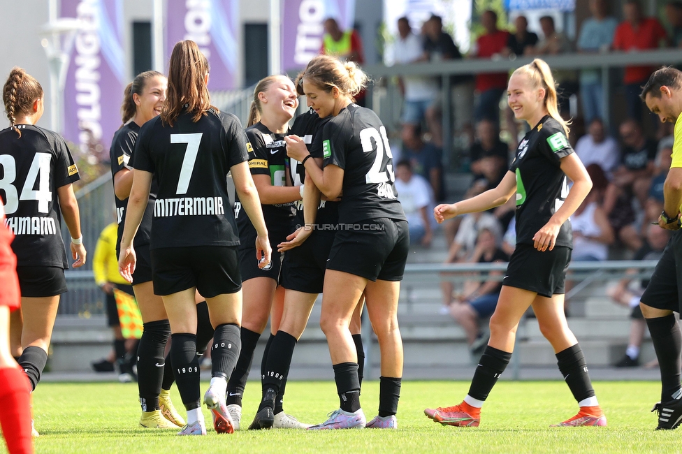 SVK Wildcats - Sturm Graz Damen
SPORTLAND Niederoesterreich Frauen Cup, SVK Wildcats - SK Sturm Graz, TRIOTRONIK Stadion Krottendorf, 19.08.2023. 

Foto zeigt Anna Wirnsberger (Sturm Damen) und Sophie Maierhofer (Sturm Damen)
