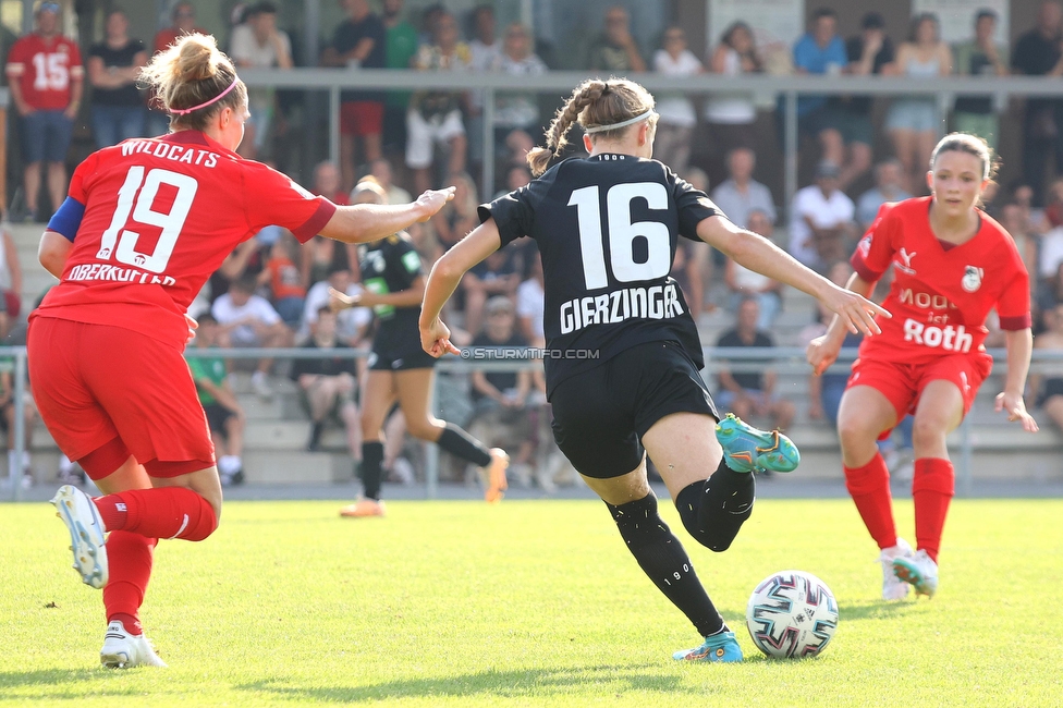 SVK Wildcats - Sturm Graz Damen
SPORTLAND Niederoesterreich Frauen Cup, SVK Wildcats - SK Sturm Graz, TRIOTRONIK Stadion Krottendorf, 19.08.2023. 

Foto zeigt Christina Gierzinger (Sturm Damen)
