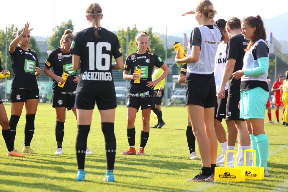 SVK Wildcats - Sturm Graz Damen
SPORTLAND Niederoesterreich Frauen Cup, SVK Wildcats - SK Sturm Graz, TRIOTRONIK Stadion Krottendorf, 19.08.2023. 

Foto zeigt die Mannschaft der Sturm Damen
