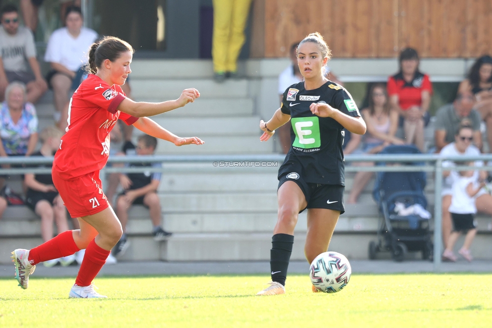 SVK Wildcats - Sturm Graz Damen
SPORTLAND Niederoesterreich Frauen Cup, SVK Wildcats - SK Sturm Graz, TRIOTRONIK Stadion Krottendorf, 19.08.2023. 

Foto zeigt Jasmin Reichmann (Sturm Damen)
