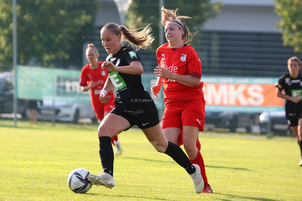 SVK Wildcats - Sturm Graz Damen
SPORTLAND Niederoesterreich Frauen Cup, SVK Wildcats - SK Sturm Graz, TRIOTRONIK Stadion Krottendorf, 19.08.2023. 

Foto zeigt Anna Wirnsberger (Sturm Damen)
