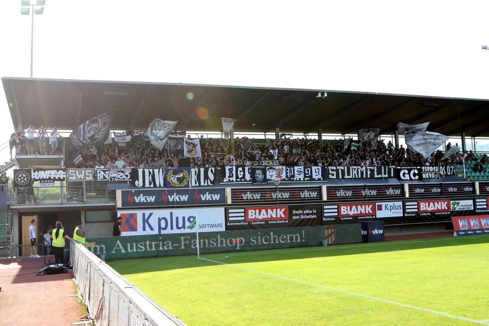 Austria Lustenau - Sturm Graz
Oesterreichische Fussball Bundesliga, 3. Runde, SC Austria Lustenau - SK Sturm Graz, Reichshofstadion Lustenau, 19.08.2023. 

Foto zeigt Fans von Sturm
