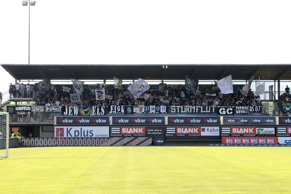 Austria Lustenau - Sturm Graz
Oesterreichische Fussball Bundesliga, 3. Runde, SC Austria Lustenau - SK Sturm Graz, Reichshofstadion Lustenau, 19.08.2023. 

Foto zeigt Fans von Sturm
