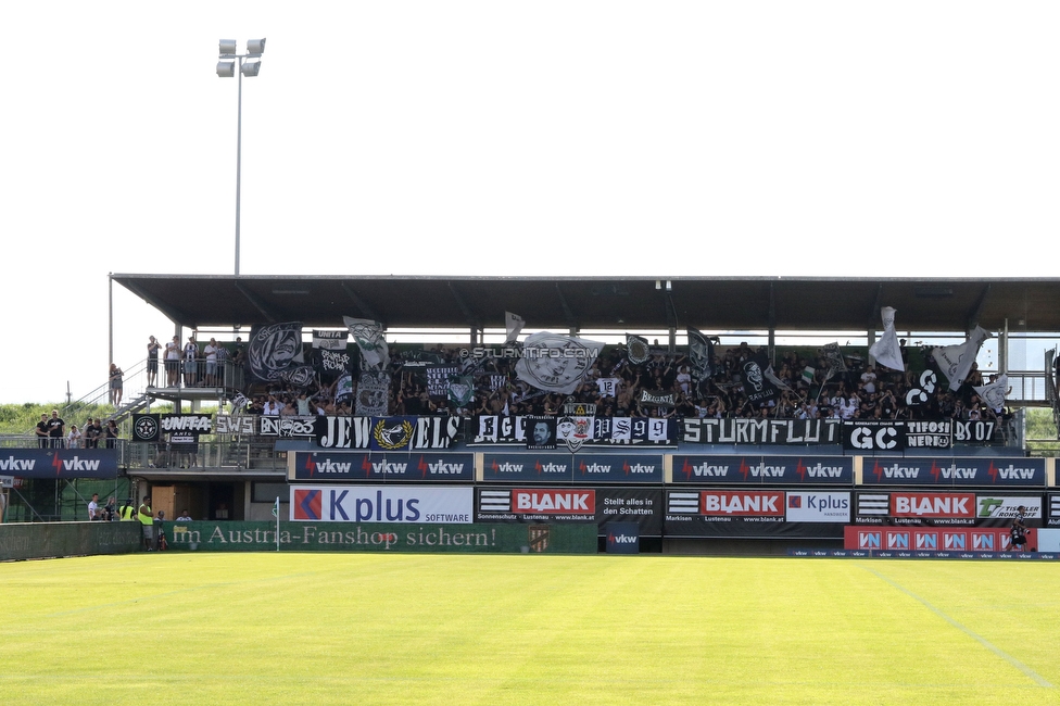 Austria Lustenau - Sturm Graz
Oesterreichische Fussball Bundesliga, 3. Runde, SC Austria Lustenau - SK Sturm Graz, Reichshofstadion Lustenau, 19.08.2023. 

Foto zeigt Fans von Sturm
