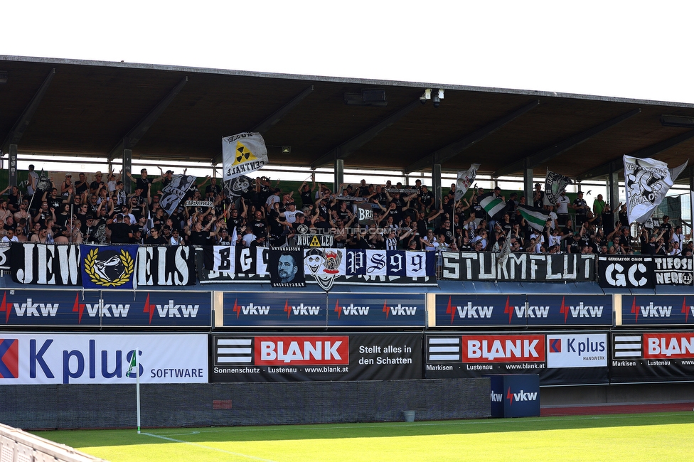 Austria Lustenau - Sturm Graz
Oesterreichische Fussball Bundesliga, 3. Runde, SC Austria Lustenau - SK Sturm Graz, Reichshofstadion Lustenau, 19.08.2023. 

Foto zeigt Fans von Sturm
