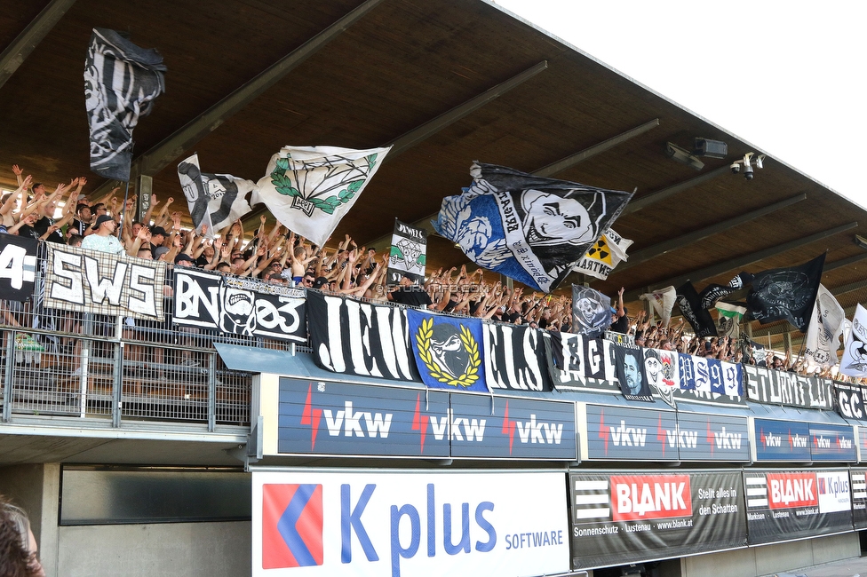 Austria Lustenau - Sturm Graz
Oesterreichische Fussball Bundesliga, 3. Runde, SC Austria Lustenau - SK Sturm Graz, Reichshofstadion Lustenau, 19.08.2023. 

Foto zeigt Fans von Sturm
