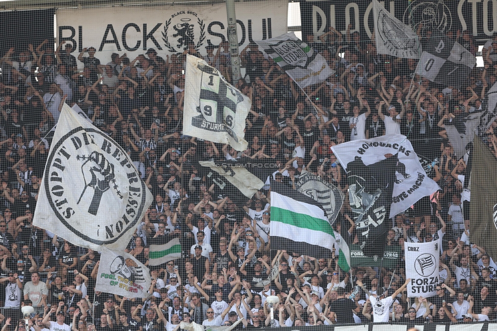 Sturm Graz - BW Linz
Oesterreichische Fussball Bundesliga, 4. Runde, SK Sturm Graz - FC Blau Weiss Linz, Stadion Liebenau Graz, 26.08.2023. 

Foto zeigt Fans von Sturm
